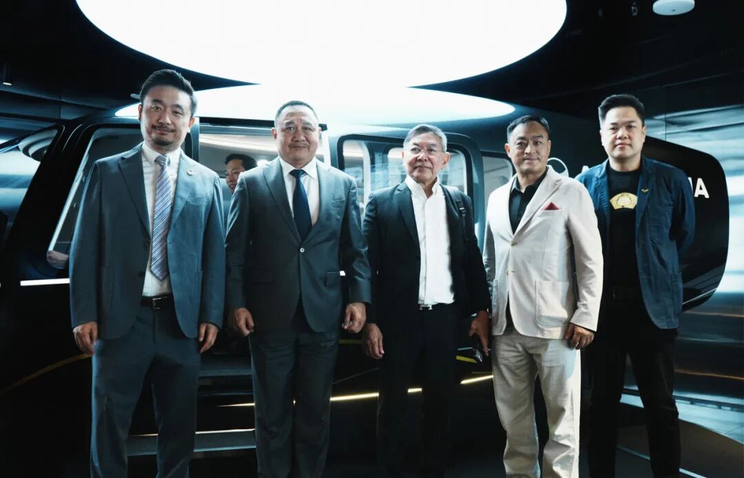 泰国民航局局长一行到访沃飞长空(图3) 泰国民航局局长一行到访沃飞长空(图3)